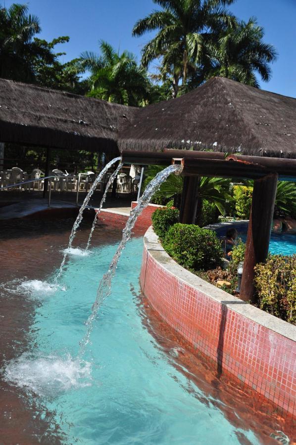 Hot Springs ágape *